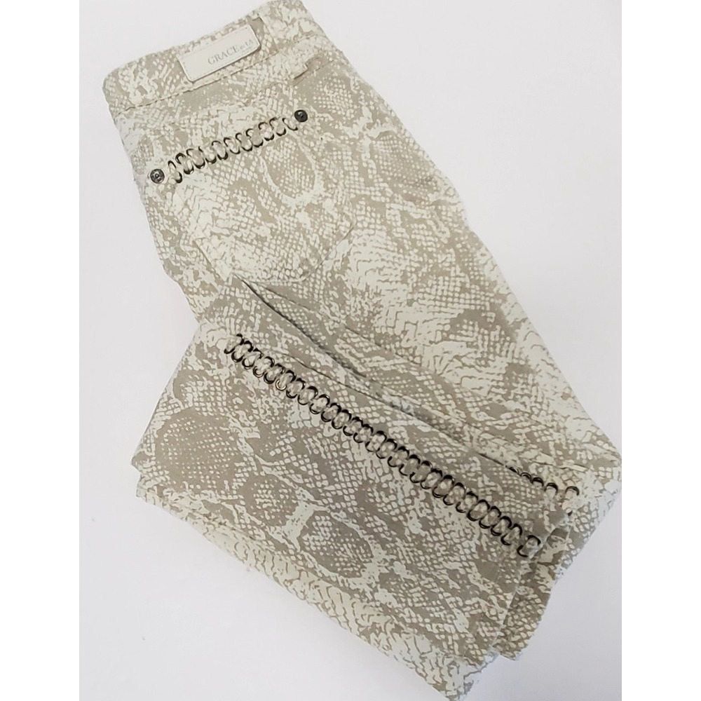 Grace in LA Jeans 25 Snakeskin Look White Tan Lace Up Accents 31 Inseam Skinny